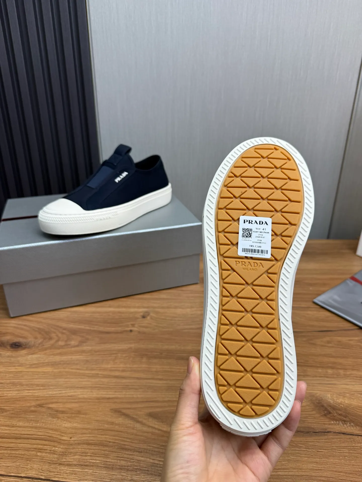 Men's shoes 560💰 [PRADA] Popular canvas shoes in the men's shoe counter, synchronized with the official website, 1 high-quality shipment ✔️Original canvas + cowhide lining, 1🆚1 replica, original sole, 38-45 (45 customized, non-refundable)